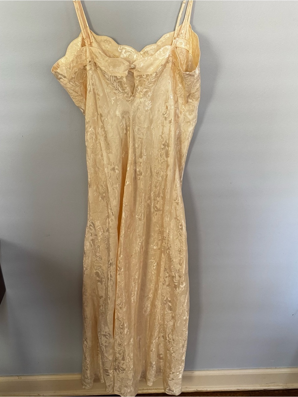 Vintage Victoria’s Secret Gold Label Ivory Satin Lace Nightgown Slip Dress L - Picture 9 of 12